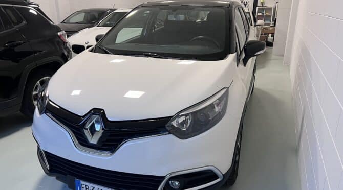 Renault Captur 0.9 tce Intens (energy r-link) 90cv E6